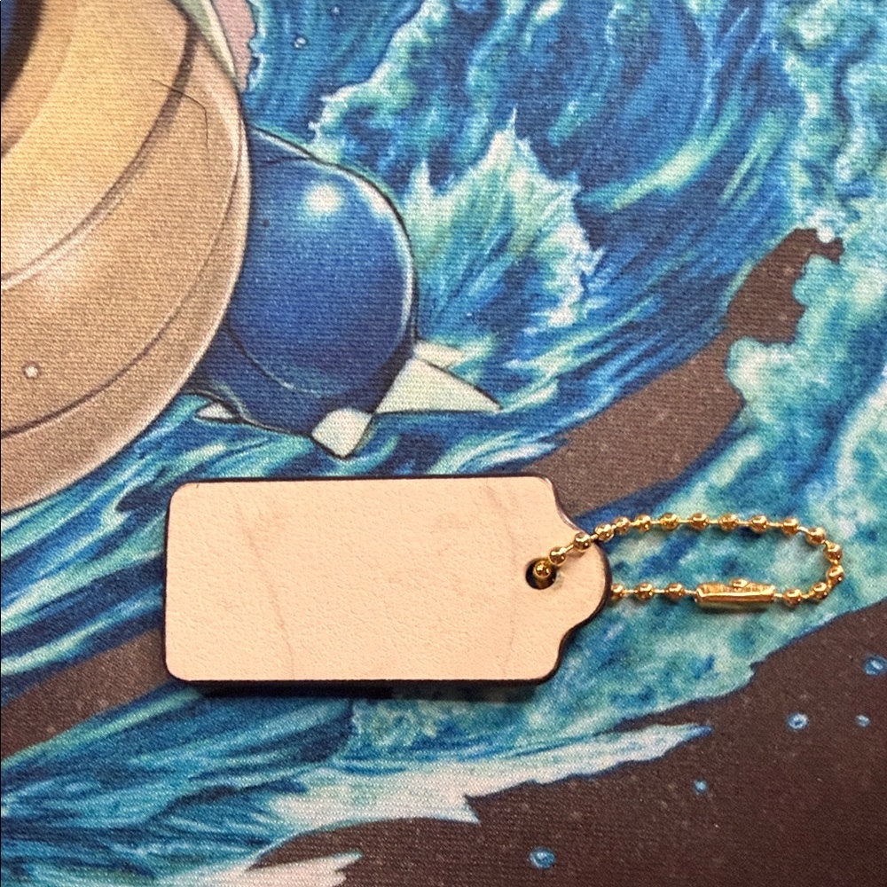 Coach white Tag with Gold Chain - Picture 2 of 2